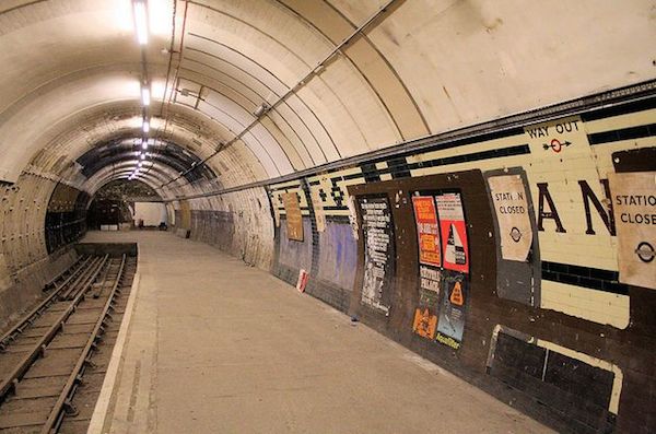 aldwych-underground-station-abandoned